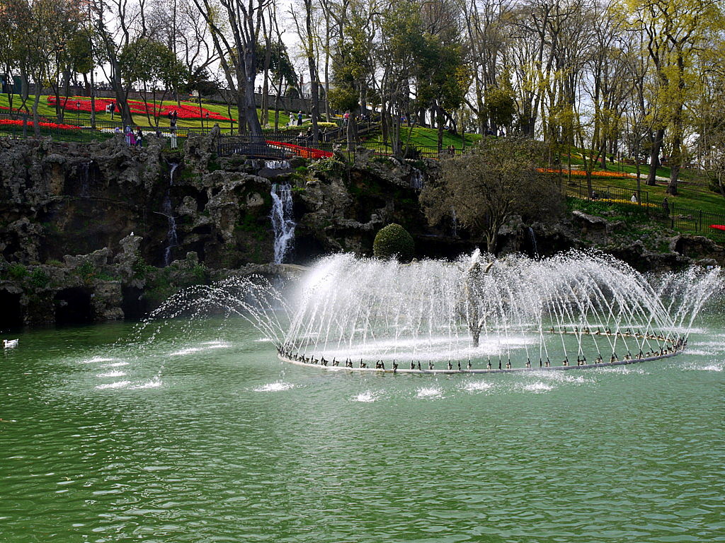 The tulip time in Istanbul